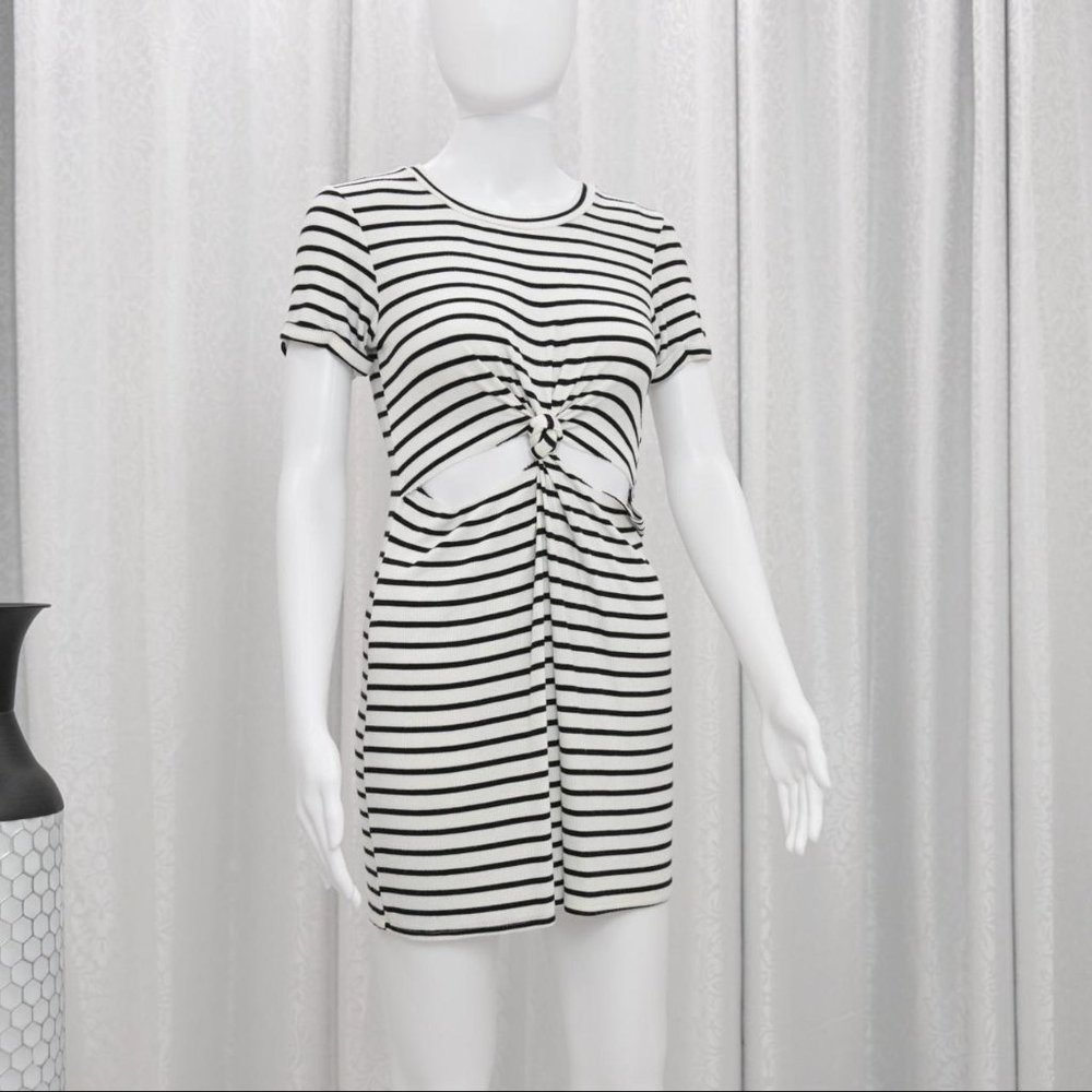 Kendall & Kylie T-Shirt Dress